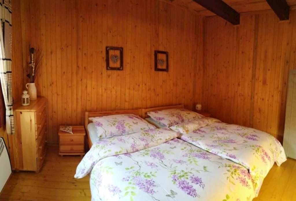 Holidayhouse Chalupa Alzbetka Važec Exterior foto